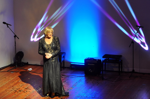 Aids-Gala   100.jpg